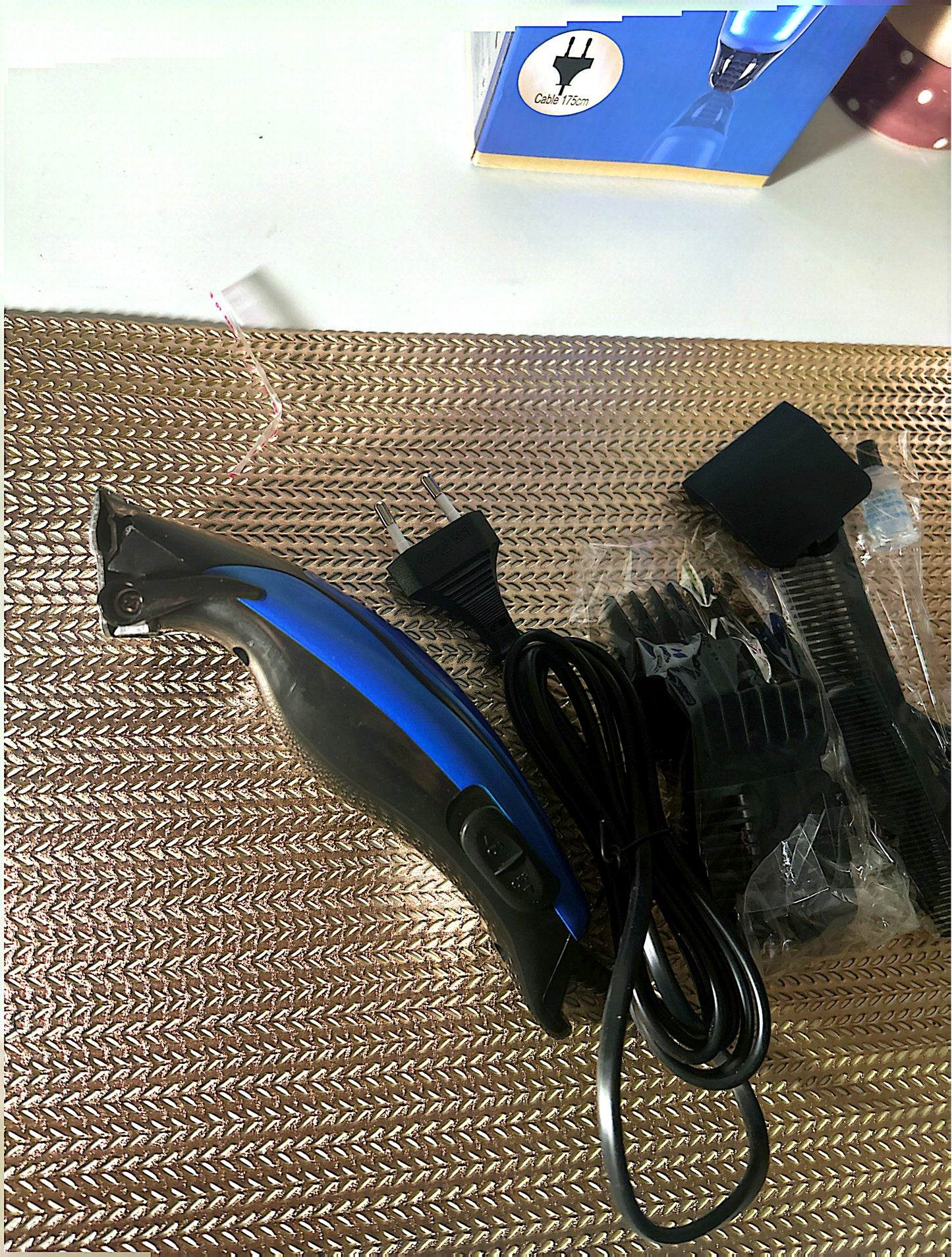 Tagliacapelli elettrico da uomo