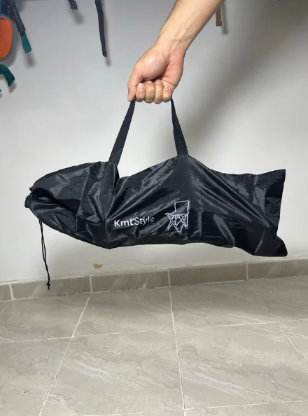Sedia Pieghevole da Campeggio Portatile  - Sgabello Mimetico con Schienale e Tasca Laterale - Ideale per Pesca, Trekking, Picnic e Outdoor - Carico Max 80kg - Ultra Leggera e Compatta