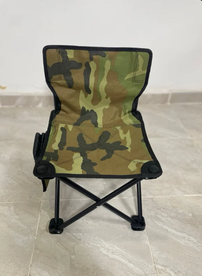 Sedia Pieghevole da Campeggio Portatile  - Sgabello Mimetico con Schienale e Tasca Laterale - Ideale per Pesca, Trekking, Picnic e Outdoor - Carico Max 80kg - Ultra Leggera e Compatta