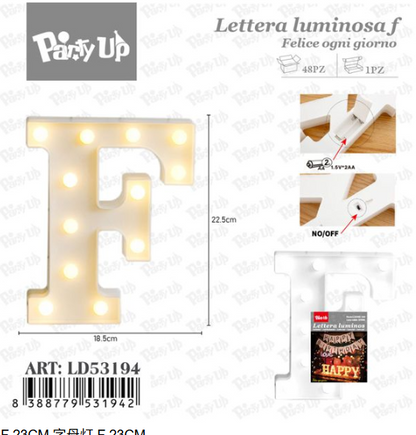 Lettere in Legno Decorative – 17 x 23 cm ABCDEFGHIJKLMNOPQRSTUVWXYZ+OMAGGIO 1 CONFEZIONE BATTERIE AA