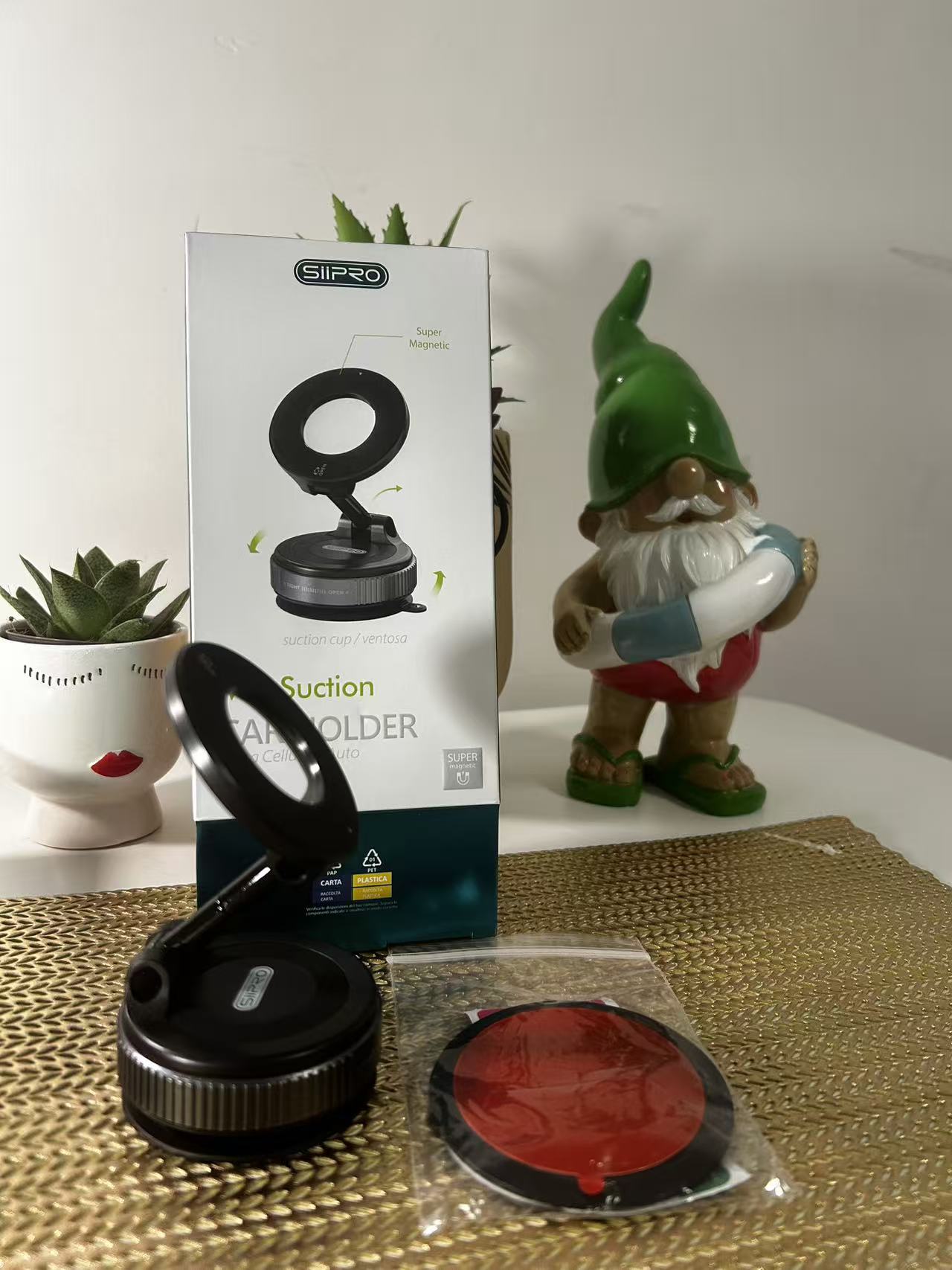 Supporto Magnetico per Telefono Super Forte N52, Lega di Alluminio Aggiornata, Design Pieghevole e Rotabile a 360°, Dotato di Ventosa a Vuoto, Perfetto per Cruscotti Auto, Piastrelle del Bagno e Superfici in Vetro