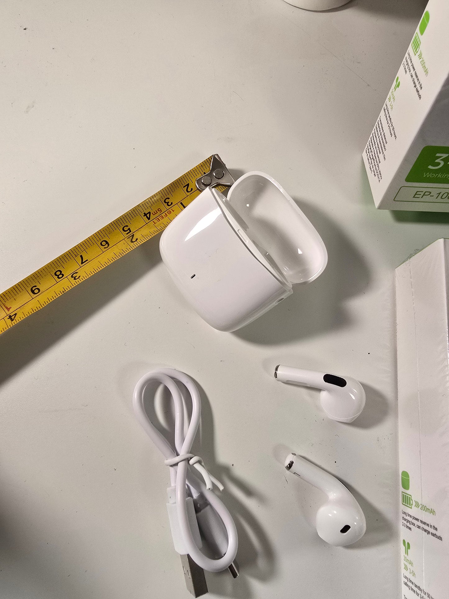 Auricolari Wireless, Cuffie In-Ear con Cancellazione del Rumore, Dotate di Doppio Microfono per Chiamate Chiare, Tecnologia Wireless   Compatte e Portatili, Perfetti come Regalo