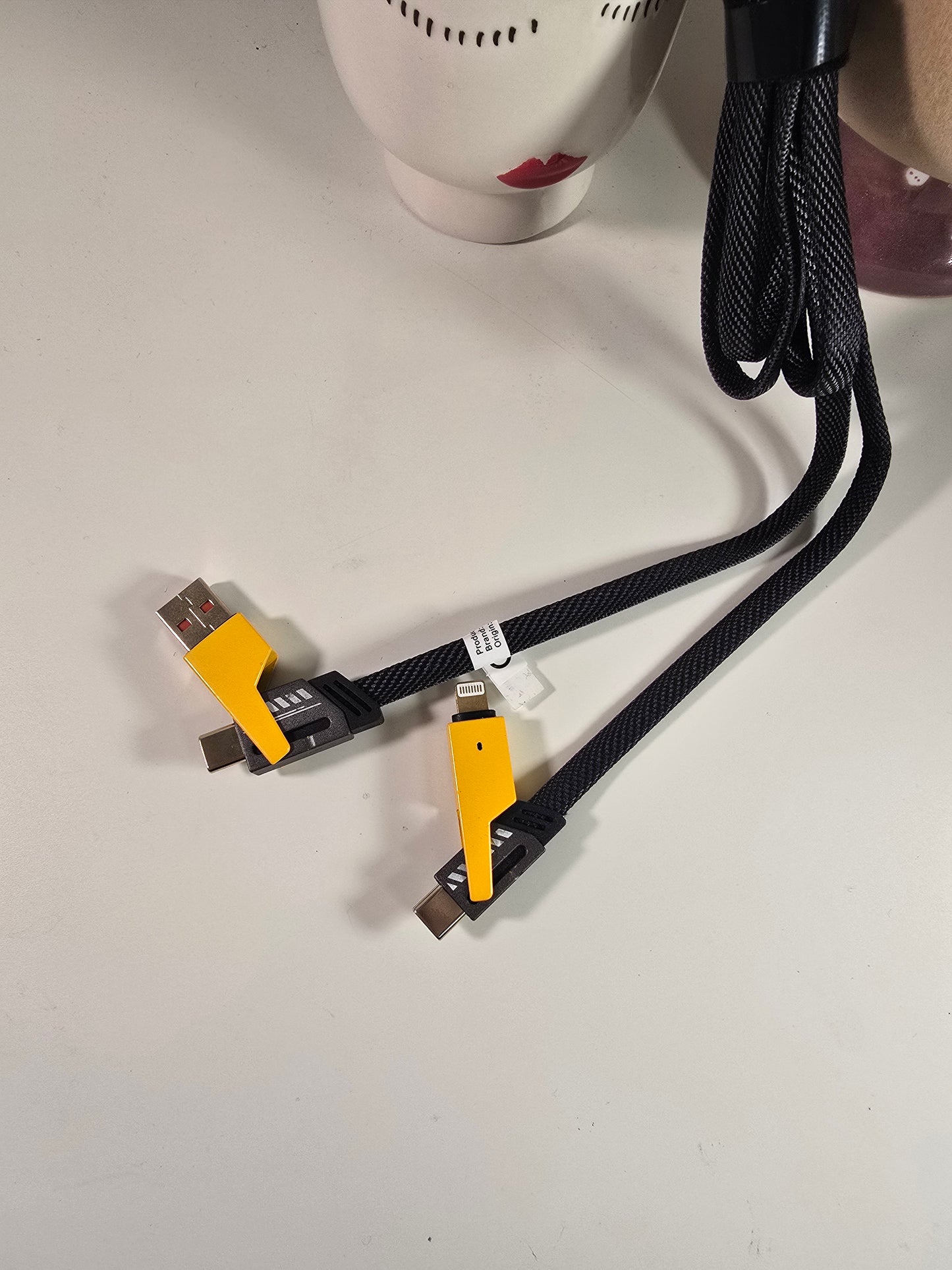 Cavo di Ricarica Rapida 4-in-1, 100 cm, Doppio Connettore Type-C & USB Lightning, Cavo Piatto in Tessuto, Superficie Opaca, USB Maschio a Maschio, Compatibile con iPhone 15, per iPhone, Cavo di Ricarica USB Type C per Tablet