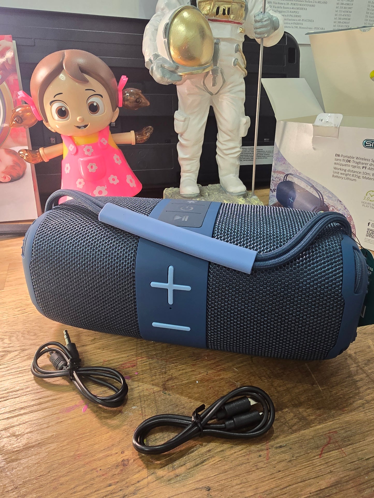 CASSA WIRELESS 16w  Portatile Wireless con Suono Stereo, Altoparlante Verticale Compatto Ideale per Casa, Feste, Audio TV, Alimentazione a Tipo, Compatibile con Smartphone, Tablet