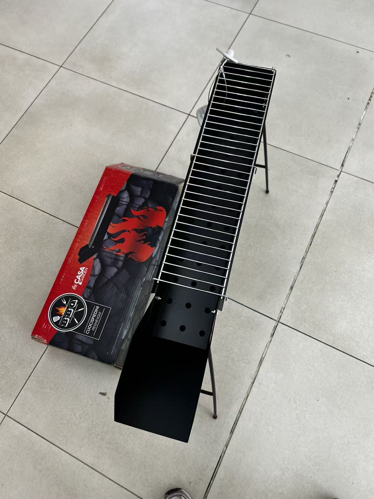 Cuocispedini Pieghevole BBQ Compatto 11x65 cm Area Cottura 47x11 cm Acciaio Resistente per Picnic e Campeggio Super Compatto e Facile da Trasportare