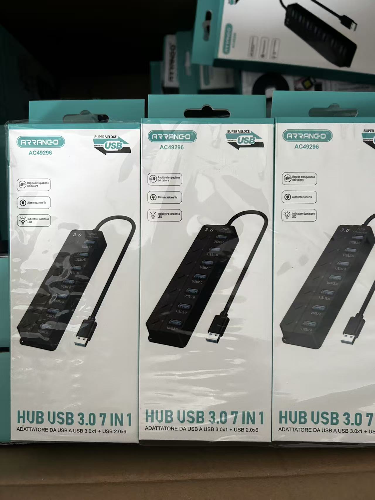 Hub versatile da 1 a 7 porte USB 3.0 - Trasferimento dati - Connessione sicura per computer