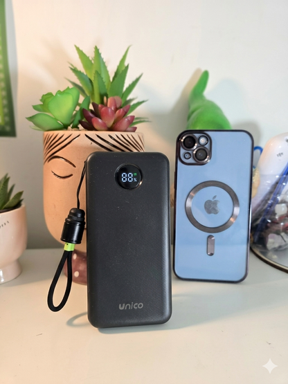 Power Bank Unico PB2241 20000mAh 22.5W Super Fast Charger - Ricarica Rapida PD20W, con Display LED, Protezione a 6 Strati e Cavo Integrato